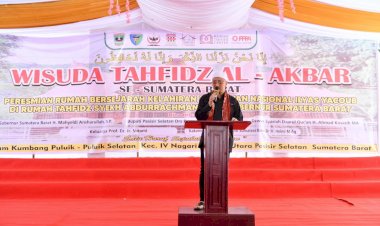 Wisuda Akbar Rumah Tahfidz se-Sumatera Barat