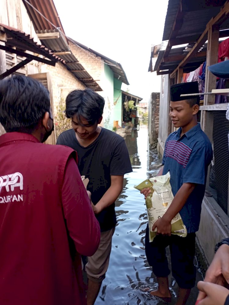 Kolaborasi PPPA Daarul Qur'an Medan danFOZ Sumatera Utara dalam Aksi Peduli Banjir Medan