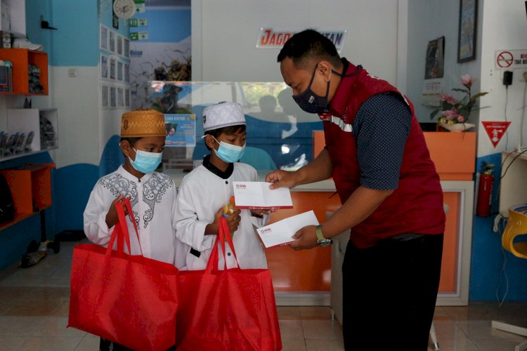 PPPA Daarul Qur'an Cirebon Bantu Kakak Beradik Tunaikan Khitan