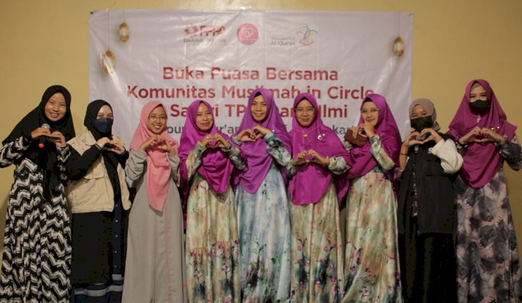 Buka Puasa Bersama Komunitas Muslimah In Circle di Kampung Qur’an Merapi