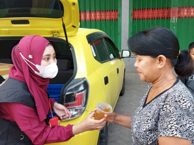 PPPA Daarul Qur’an Lampung Rutin Gelar Aksi Berbagi Takjil dan Paket Buka Puasa