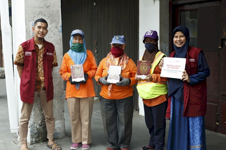 Mushaf Al-Qur’an untuk Para Pejuang Nafkah di Kota Medan