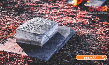 Doa Ziarah Kubur untuk Orang Tua Sesuai Sunnah