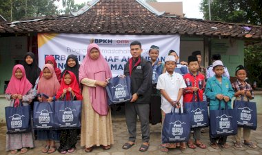 PPPA Daarul Qur'an Yogyakarta Salurkan Bingkisan Ramadan BPKH RI untuk Santri Rumah Tahfidz
