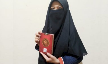 Tips Menghafal Al-Qur'an Aulia Triana: Santri Penghafal Qur'an dari Rumah Tahfidz Daarul Qur’an Sudiang