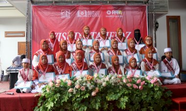 23 Santri Rumah Tahfidz Daarul Qur'an Ar-Rafi Ikuti Wisuda Tahfidz