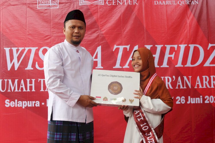 Salwa, Santri Tunanetra Penghafal 10 Juz Al-Qur'an