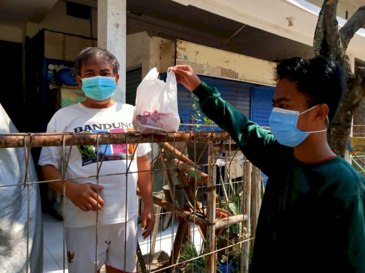 PPPA Daarul Qur’an Semarang Bagikan Daging Qurban untuk Santri dan Masyarakat Dhuafa