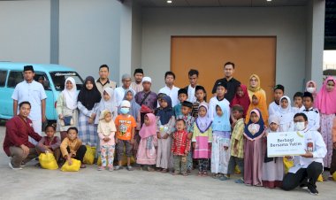 PPPA Daarul Qur'an Cirebon Bersama Sulthan Corporation Salurkan Bingkisan untuk Santri Yatim