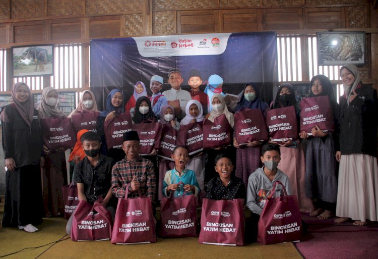 Khataman dan Penyaluran Bingkisan Yatim Hebat di Kampung Qur’an Merapi