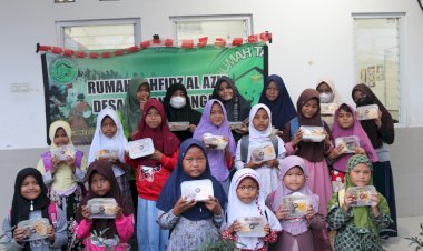 Lakiket Coffee Amanahkan Makanan Buka Puasa Untuk Santri