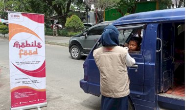 PPPA Daarul Quran Banten Bagikan Paket Makanan di Sekitar Kota Cilegon