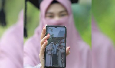 Kisah Wanda, Mahasiswa BTQ Asal Gowa yang Orang Tuanya Meninggal Dunia Saat Diwisuda