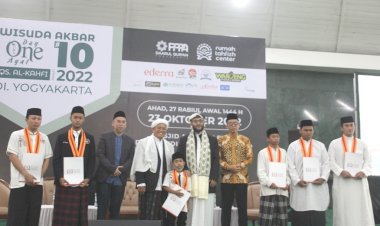 Sisi Menarik Wisuda Akbar 10 di Yogyakarta: Mulai dari Santri Termuda, Tertua hingga Terbaik
