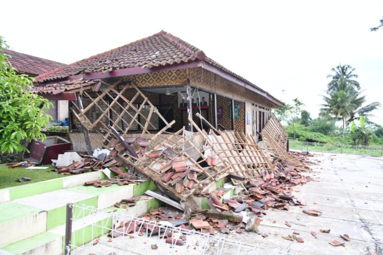 FOTO: Potret Terkini Pesantren Daarul Anwar Pasca Gempa Bumi Cianjur