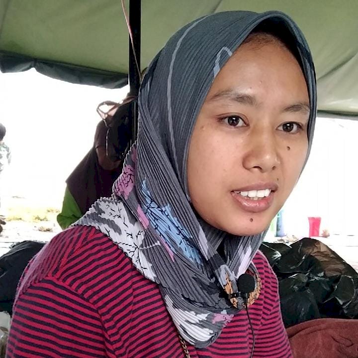 Siang Hari yang Tak Biasa Bagi Lastri
