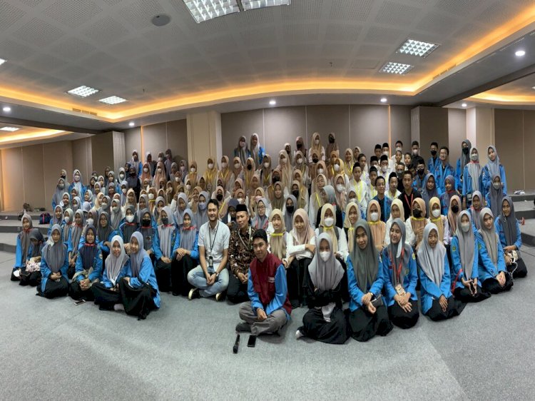 Kunjungan Edukasi PPPA Daarul Qur’an Sulsel Bersama MTSN 1 Makassar di Kampus ITB Kalla