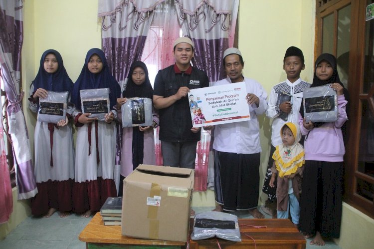 Hari Pertama di Brebes: Distribusi Mushaf Al-Qur’an dan Alat Sholat bersama Beramaljariyah.org dan Evermos