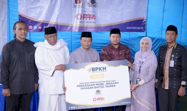 BPKH dan Laznas PPPA Daarul Qur'an Menyalurkan 2 Mobil Jenazah