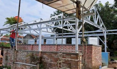 Bantu Selesaikan Pembangunan MCK Santri Penghafal Qur'an