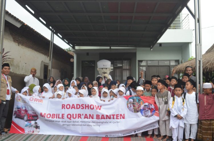 Aksi Mobile Qur'an Hibur Santri Rumah Tahfizh Mabdaul Islam Cilegon