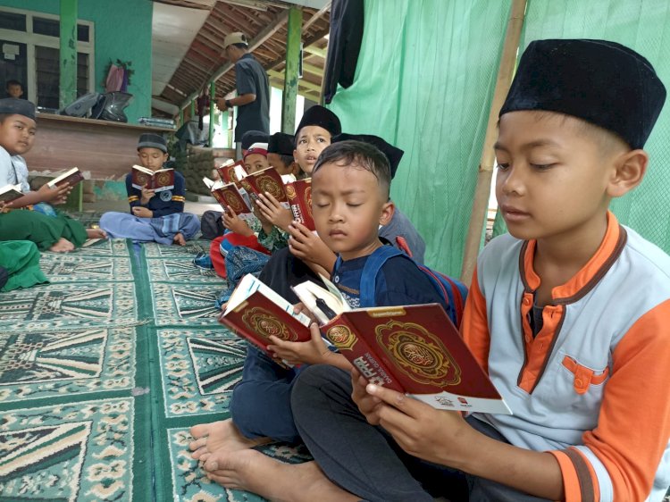 PPPA Daarul Quran Bogor Salurkan Wakaf Al-Qur'an ke Pelosok Cianjur