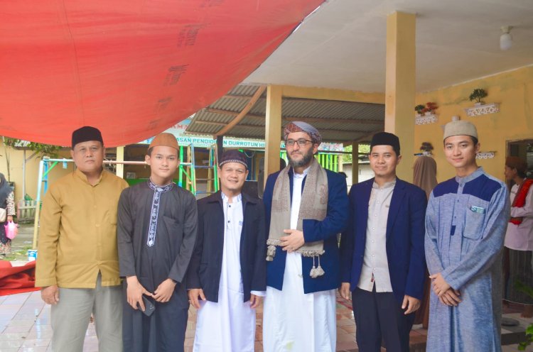 Keseruan Ngaji Bareng Bersama Syekh  Ahmad Muhammad  Abdullah Asy-Syajaroh