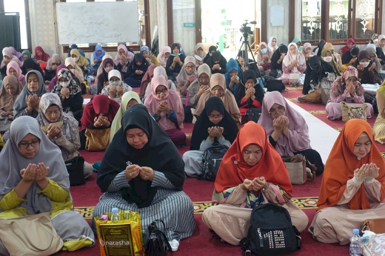 Kajian Muslimah Daqu: Menjadi Mulia Karena Al-Quran