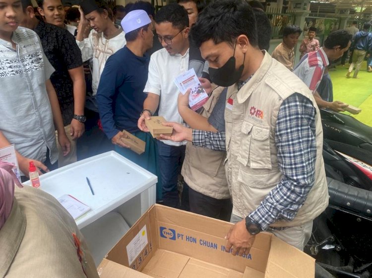 Jumat Berbagi, PPPA Daarul Qur'an Bogor Kembali Gelar Aksi Free Food Firday