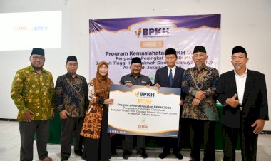 BPKH RI dan PPPA Daarul Qur'an Salurkan Perangkat Digitalisasi untuk STID DI Al-Hikmah