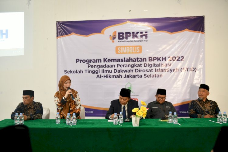 BPKH RI dan PPPA Daarul Qur'an Salurkan Perangkat Digitalisasi untuk STID DI Al-Hikmah