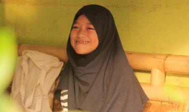 Setelah Mukena Risna Berganti