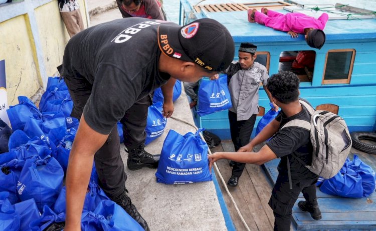 Medco Energi dan PPPA Daarul Qur'an Berbagi 800 Paket Sembako di Natuna