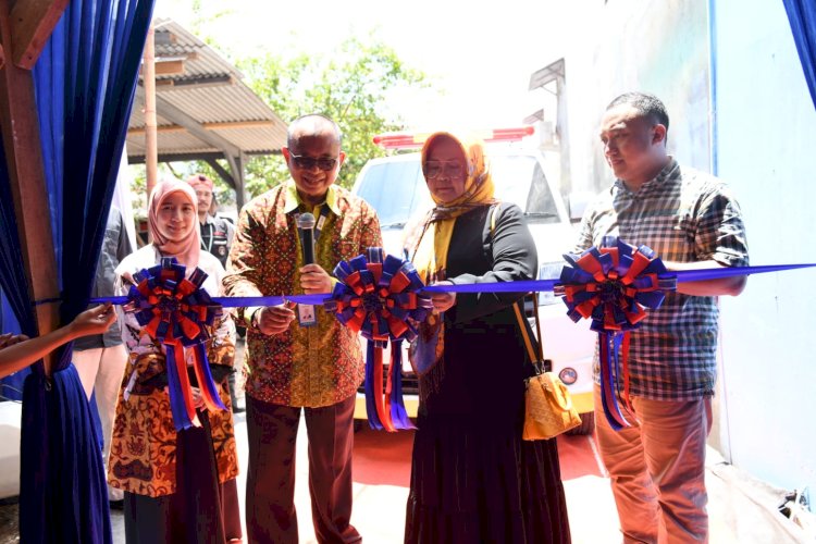 BPKH RI dan Laznas PPPA Daarul Qur'an Salurkan Mobil Ambulans untuk Klinik Global Medical Center Subang