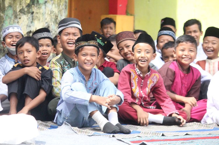 Mobile Qur'an PPPA Daarul Qur'an Semarang Hadirkan Keceriaan Selama Ramadan