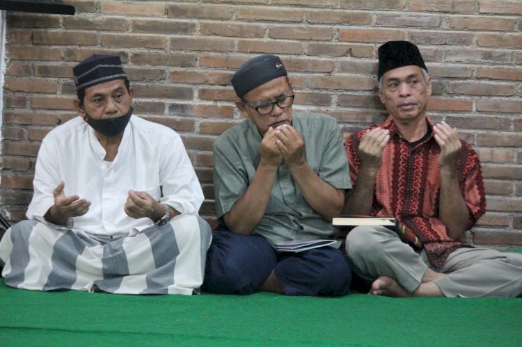 PPPA Daarul Qur’an Semarang Gandeng Hajj Chicken dan Ayam Geprek Sai Gelar Buka Puasa Bersama