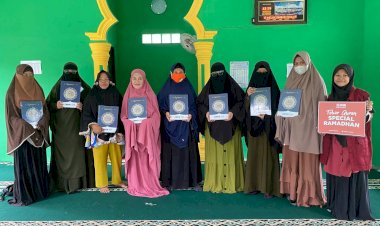 PPPA Daarul Qur'an Medan Salurkan Mushaf Al-Qur'an dari BPKH RI untuk Guru Ngaji