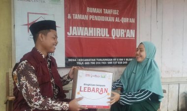 PPPA Daarul Qur’an Semarang Salurkan Bingkisan Senyum Lebaran untuk Pejuang Qur’an