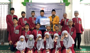 PPPA Daarul Qur'an Surabaya dan MAI Santuni Anak-anak Panti Asuhan Muhammadiyah Pakis