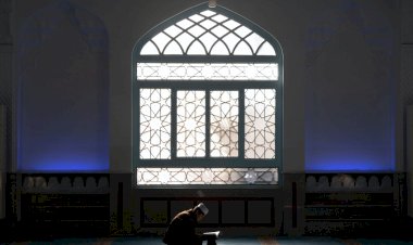 Jaga Hati Jaga Sikap