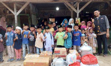 PPPA Daarul Qur’an Lampung Berbagi Barang Layak Pakai