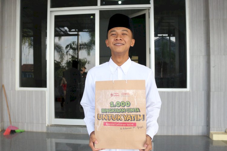 Lebaran Yatim di Pesantren Takhassus Brebes