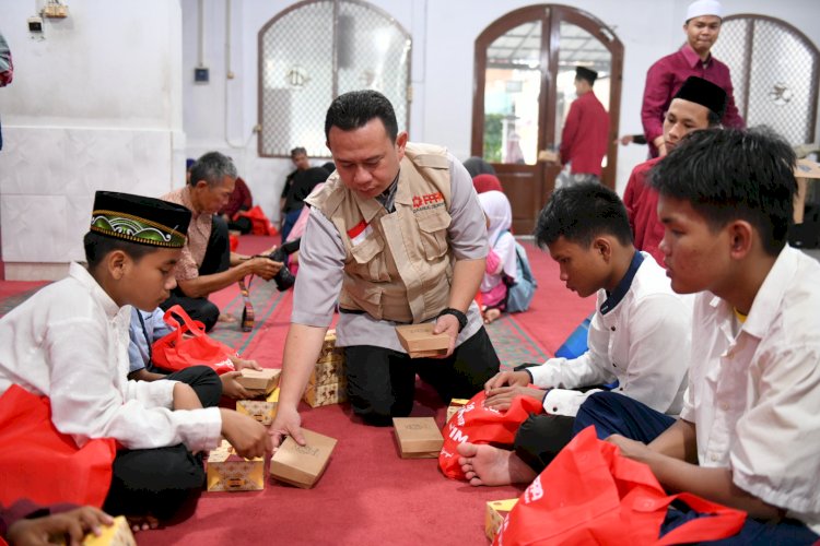 Buka Puasa Bersama di Momen Lebaran Yatim