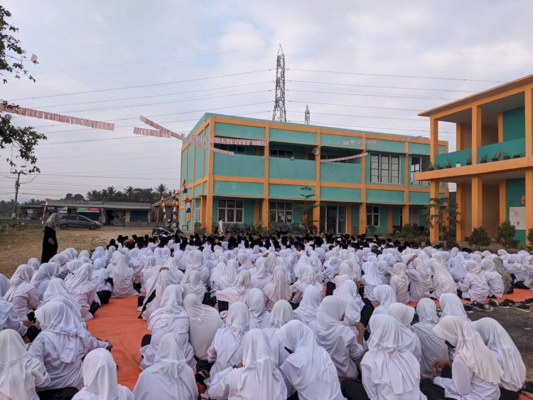 Mobile Qur'an PPPA Daarul Qur'an Banten Hadir di SMPN 12 Cilegon