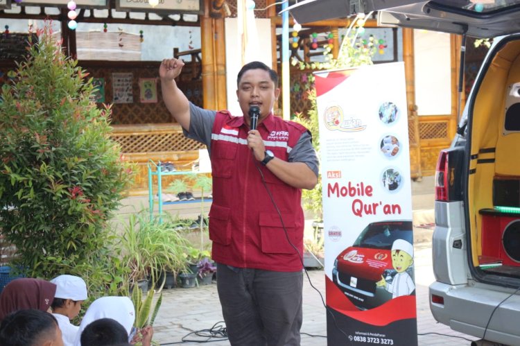 Aksi Mobile Quran Menjelajah Cirebon Timur