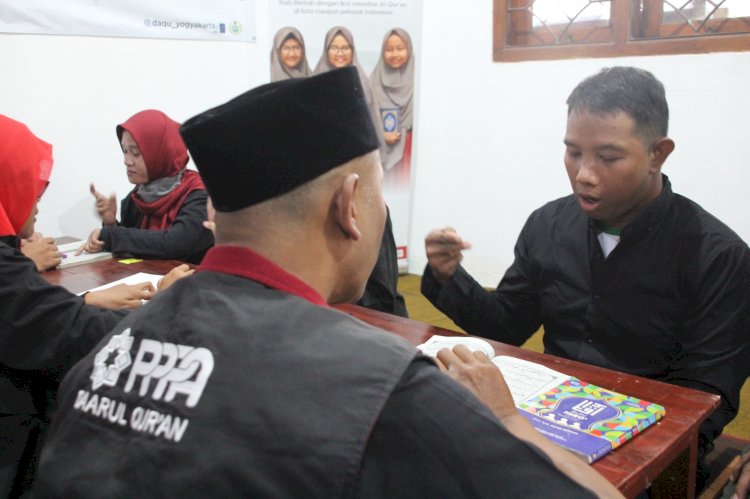 Meriahkan Kemerdekaan dengan Lomba Isyarat Al-Quran