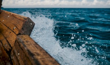 Kisah Nabi Nuh: Kepatuhan, Tegaran, dan Harapan dalam Banjir Besar