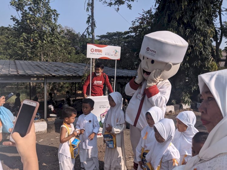 Boneka Hafizh Daqu Ramaikan Manasik Haji Anak-anak PAUD se-Kota Serang