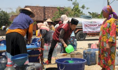 PPPA Daarul Qur’an Jawa Tengah Salurkan 25.000 Liter Air Bersih  untuk Warga di Kabupaten Grobogan