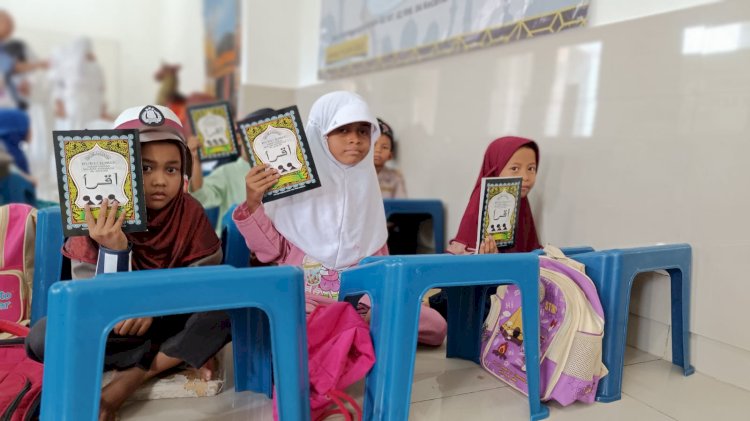 Mushaf Al-Qur'an untuk Santri Rumah Tahfidz Al Aziz